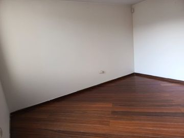 CASA EN VENTA EN IZAMBA. AMBATO