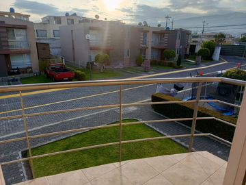 CASA EN VENTA EN IZAMBA. AMBATO
