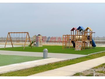 Terreno En Condominio Bahía Del Mar Frente A Piscina Y Cerca Del Mar