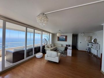 DEPARTAMENTO – PENT HOUSE – EDMUNDO ELUCHANS