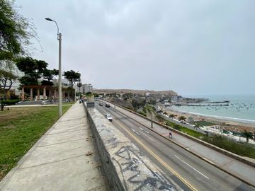 SE VENDE DPTO 2 DORMT MALECON GRAU CHORRILLOS