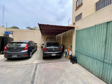 SE VENDE DPTO 2 DORMT MALECON GRAU CHORRILLOS