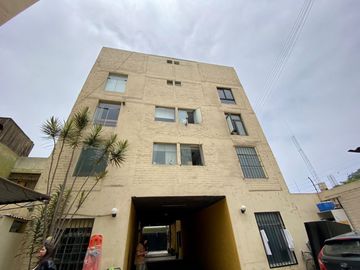 SE VENDE DPTO 2 DORMT MALECON GRAU CHORRILLOS