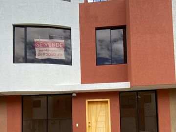 Casa en Venta en Conjunto Habitacional Los Ángeles 1 - Sector Calderón