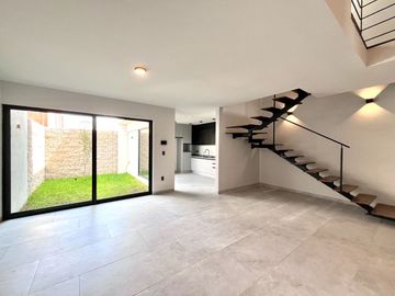 Casa en venta en Cennet Grand