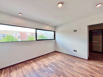 Casa en venta en Cennet Grand