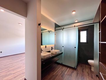 Casa en venta en Cennet Grand