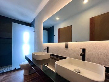 Casa en venta en Cennet Grand