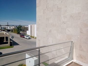 CASA EN VENTA EN ZONA DE ALTA PLUSVALIA AL NORTE SAN TELMO AGS
