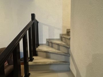 CASA EN RENTA AMUEBLADA EN RESIDENCIAL ALIKA EN ZONA NORTE DEL PUERTO DE VERACRUZ