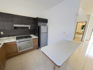 CASA EN SAN FRANCISCO DEL RINCÓN, GUANAJUATO