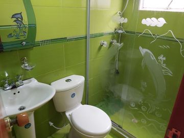 CASA EN VENTA 4 PISOS SUBA LOMBARDÍA