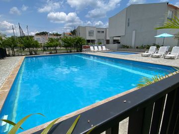 VENDO CASA CIUDAD COUNTRY CALI