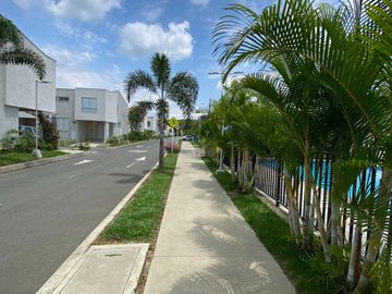 VENDO CASA CIUDAD COUNTRY CALI
