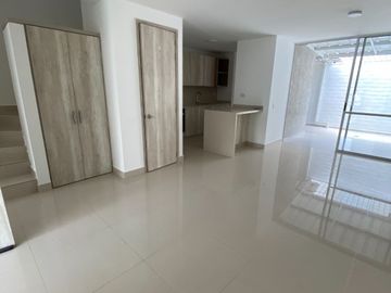 VENDO CASA CIUDAD COUNTRY CALI