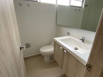 VENDO CASA CIUDAD COUNTRY CALI