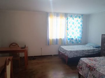 SE VENDE CASA RESIDENCIAL LA ANGOSTUR 1023  DOS CUADRAS DEL HOTEL LAS DUNAS - ICA