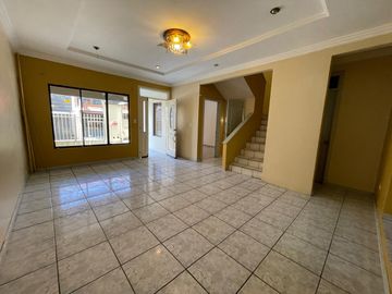 Venta de casa unifamiliar- Ubicado en el sector de Miraflores