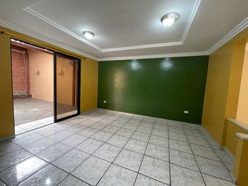 Venta de casa unifamiliar- Ubicado en el sector de Miraflores