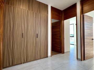 CASA EN VENTA EN SOLARES