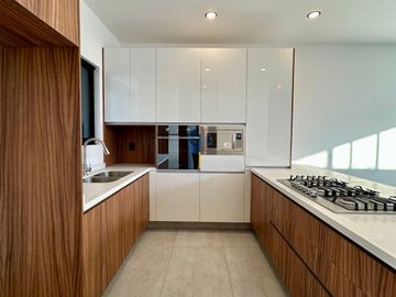 CASA EN VENTA EN SOLARES