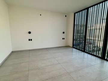 CASA EN VENTA EN SOLARES
