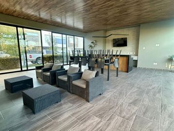CASA EN VENTA EN SOLARES