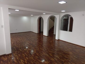 Casa - Venta - El Batán - Norte - Quito