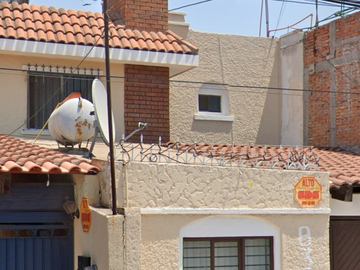 CASA A LA VENTA EN EL CENTRO HISTORICO DE SAN LUIS POTOSI, REMATE ADJUDICADO