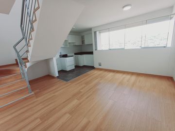 VENDO DUPLEX DE ESTRENO FRENTE A PARQUE, NO PAGA ALCABALA 3 DORM ENTREGA INMEDIATA
