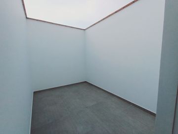 VENDO DUPLEX DE ESTRENO FRENTE A PARQUE, NO PAGA ALCABALA 3 DORM ENTREGA INMEDIATA