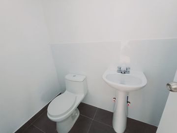 VENDO DUPLEX DE ESTRENO FRENTE A PARQUE, NO PAGA ALCABALA 3 DORM ENTREGA INMEDIATA