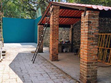 CASA EN VENTA CON POSESION! CALLE PARAISO, FRACC ATLIXTAC, PUEBLO TRES MARIAS, HUITZILAC, MORELOS
