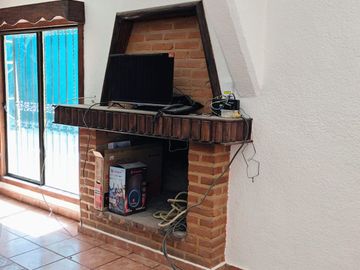 CASA EN VENTA CON POSESION! CALLE PARAISO, FRACC ATLIXTAC, PUEBLO TRES MARIAS, HUITZILAC, MORELOS