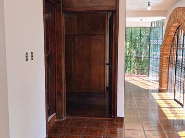 CASA EN VENTA CON POSESION! CALLE PARAISO, FRACC ATLIXTAC, PUEBLO TRES MARIAS, HUITZILAC, MORELOS