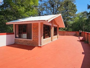 CASA EN VENTA CON POSESION! CALLE PARAISO, FRACC ATLIXTAC, PUEBLO TRES MARIAS, HUITZILAC, MORELOS