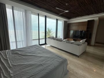 Casa frente al mar con alberca privada en venta, San Benito, Yucatán