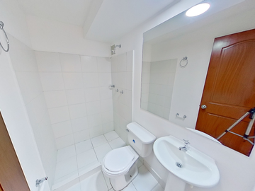 SE VENDE APARTAMENTO EN MADRID