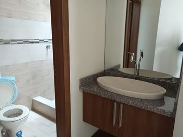 Espectacular casa en venta, Atuntaqui, 3 habitaciones