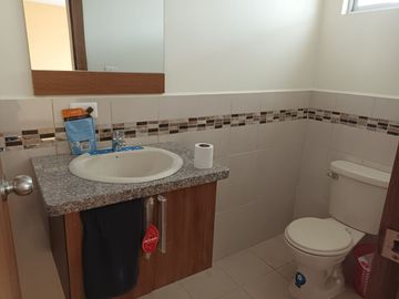 Espectacular casa en venta, Atuntaqui, 3 habitaciones
