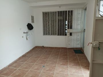Espectacular casa en venta, Atuntaqui, 3 habitaciones
