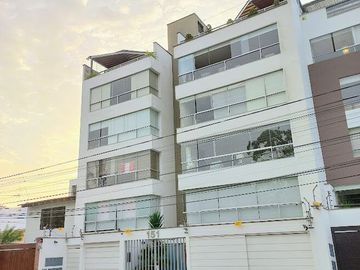 VENDO, Espectacular Duplex Frente a Parque 4dorm. 232mts. Jr. Jose Sabogal 151, Surco