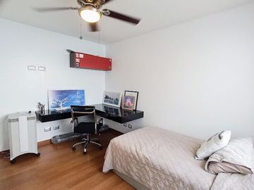 VENDO, Espectacular Duplex Frente a Parque 4dorm. 232mts. Jr. Jose Sabogal 151, Surco