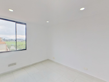 SE VENDE APARTAMENTO EN MADRID