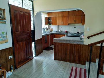 Acogedora Casa en Atuntaqui 430m2