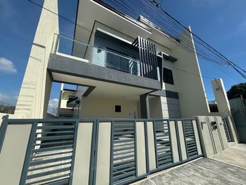 Elegant Finished Single Attached House & Lot For Sale In Twon & Country West Bacoor Cavite