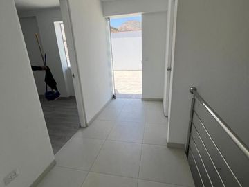 ESTRENO EXCTES.DUPLEX 1ER Y 3ER PISOS EN LAS VIÑAS,LA MOLINA