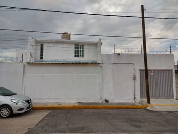 Venta de casa en Villa d elas Flores Coacalco