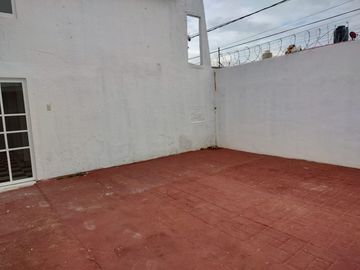Venta de casa en Villa d elas Flores Coacalco
