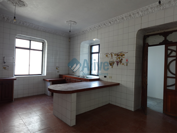 Casa rentera esquinera de venta El Ejido